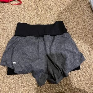 Lululemon double layered shorts
